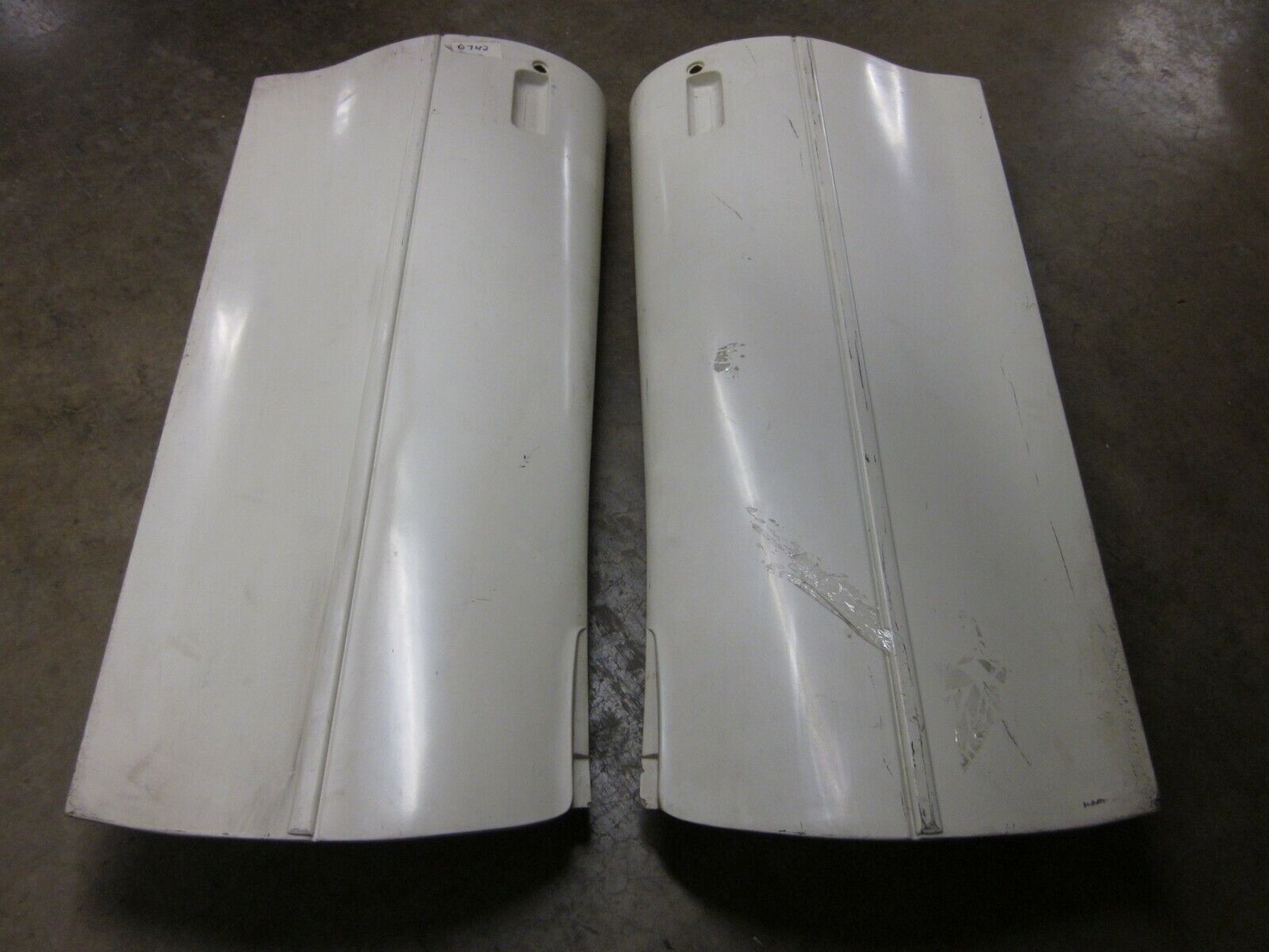 F2830_2.jpg