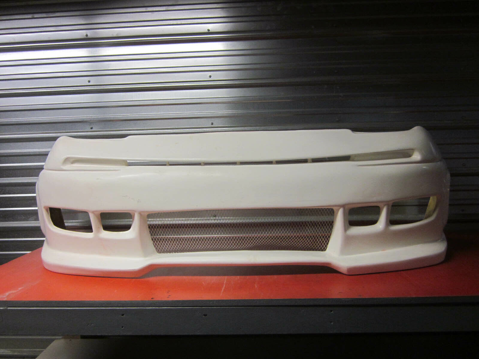 F3018-187_2.jpg