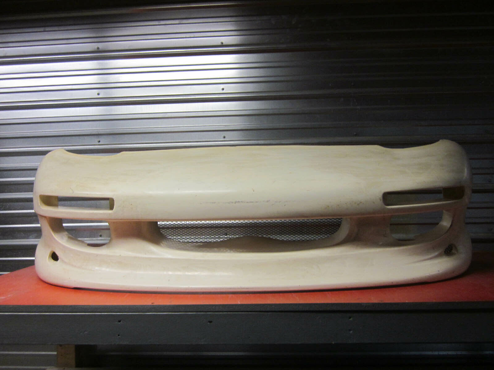 F3018-327_2.jpg